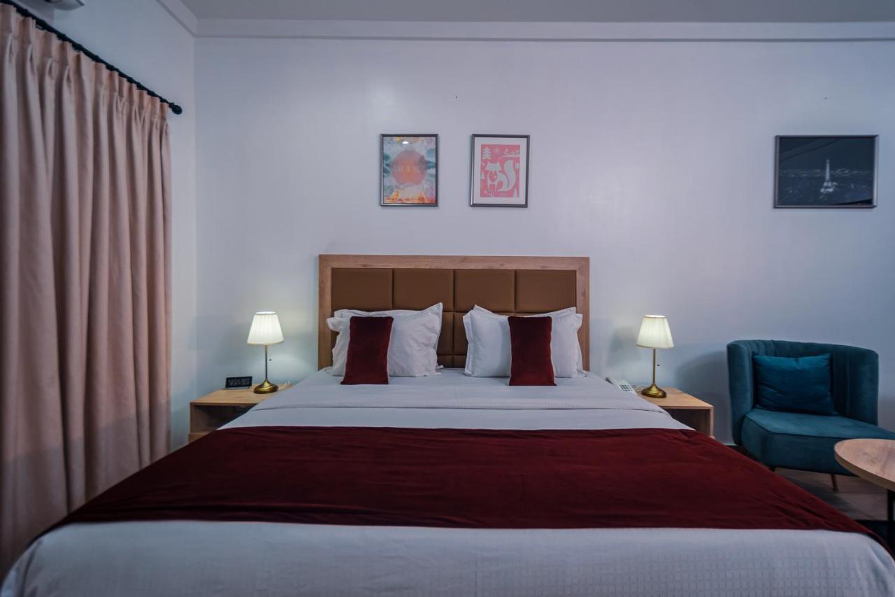Quest Boutique Hotel Gwarinpa Eksteriør billede
