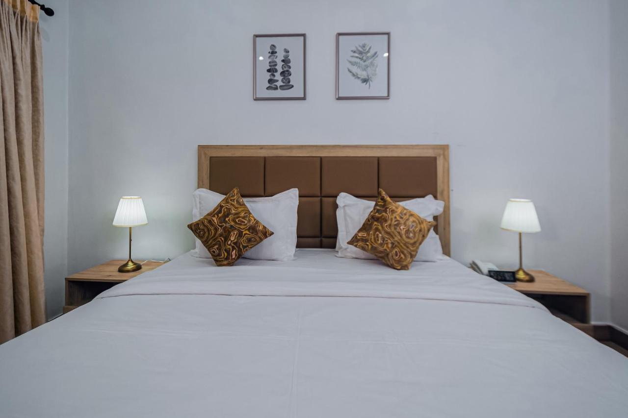 Quest Boutique Hotel Gwarinpa Eksteriør billede